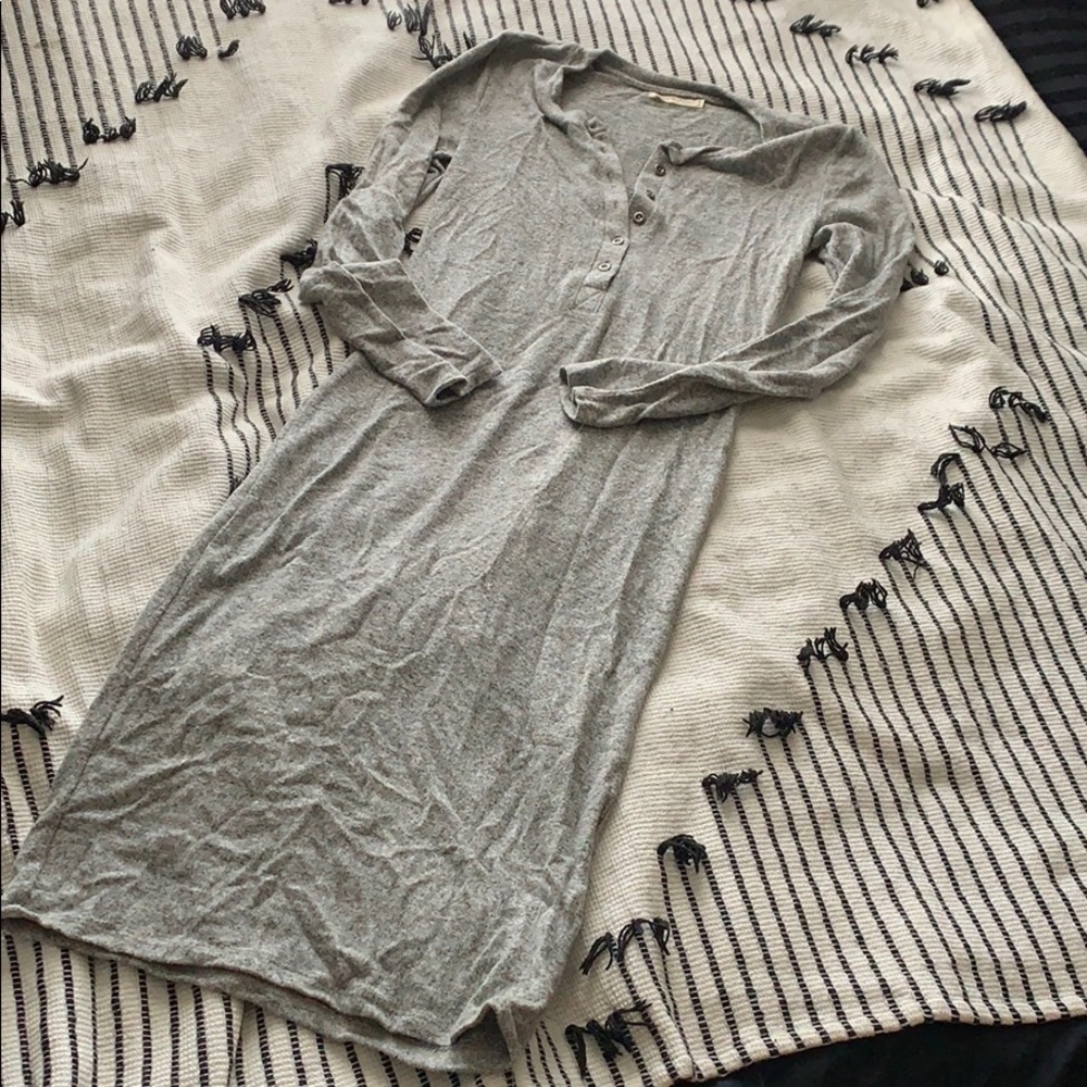 NEVER WORN SOFT GREY BODYCON DRESS